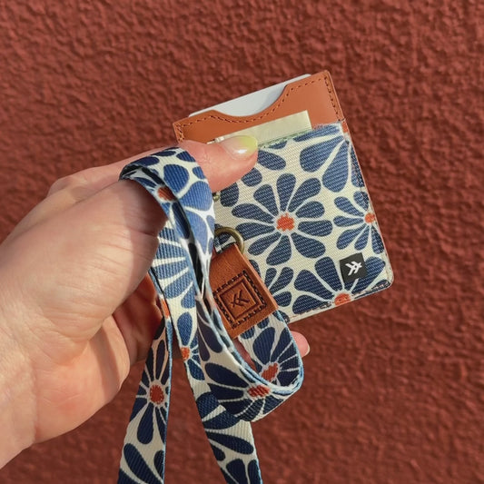 VERTICAL LEATHER WALLET